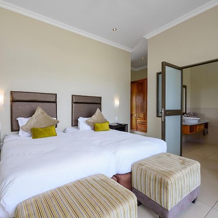 Monomotapa Village @ Legend Golf And Safari Resort Golders Green Buitenkant foto