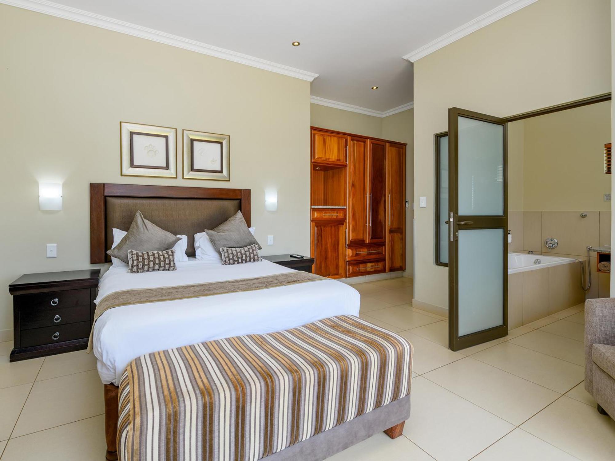 Monomotapa Village @ Legend Golf And Safari Resort Golders Green Buitenkant foto