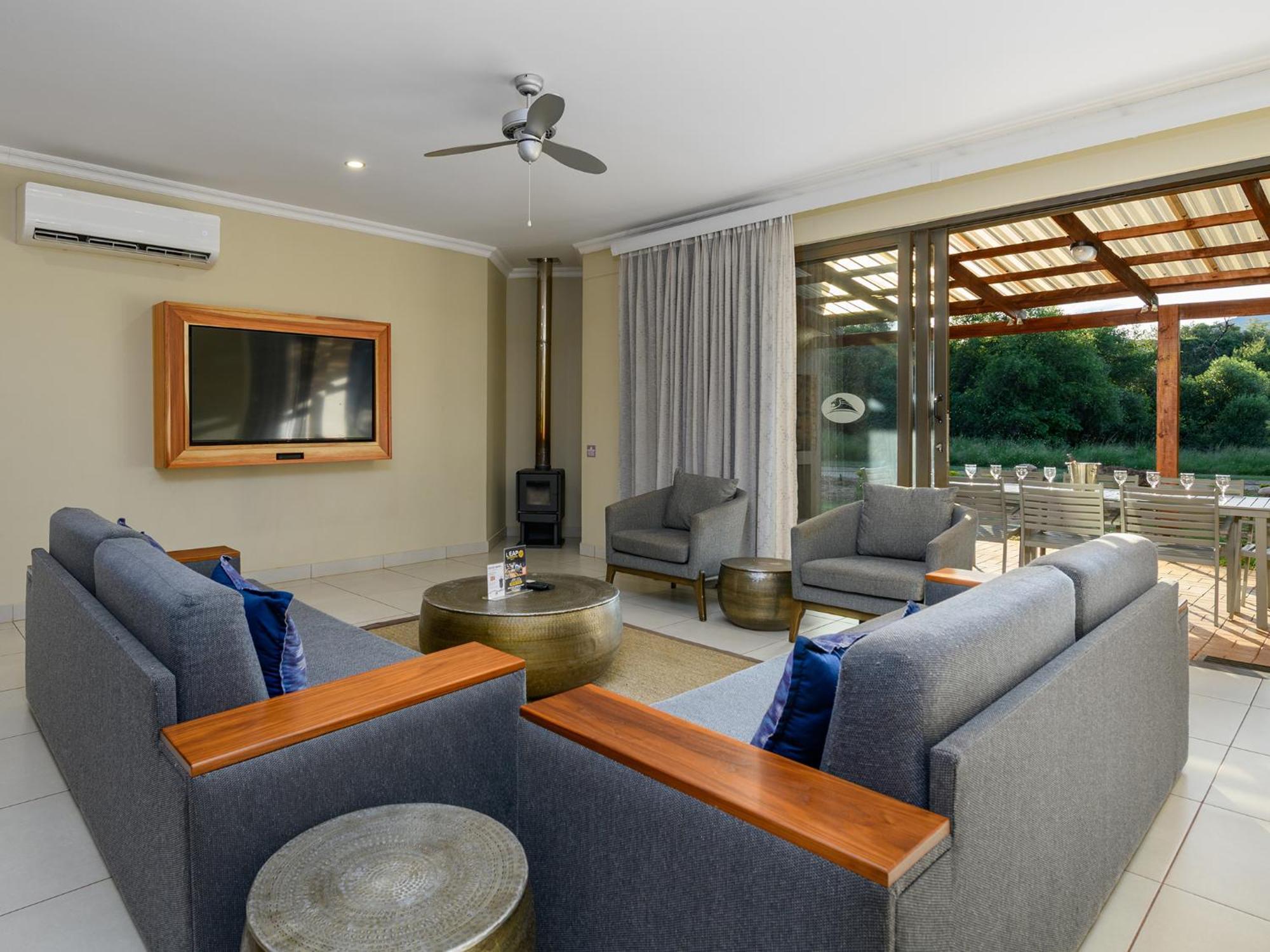 Monomotapa Village @ Legend Golf And Safari Resort Golders Green Buitenkant foto