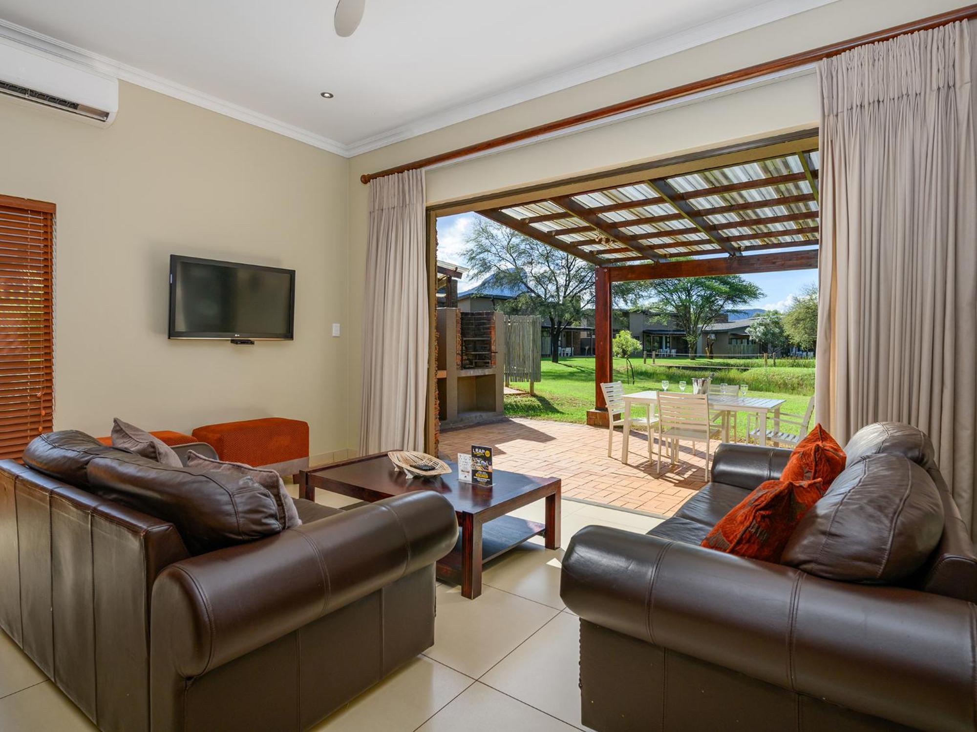 Monomotapa Village @ Legend Golf And Safari Resort Golders Green Buitenkant foto