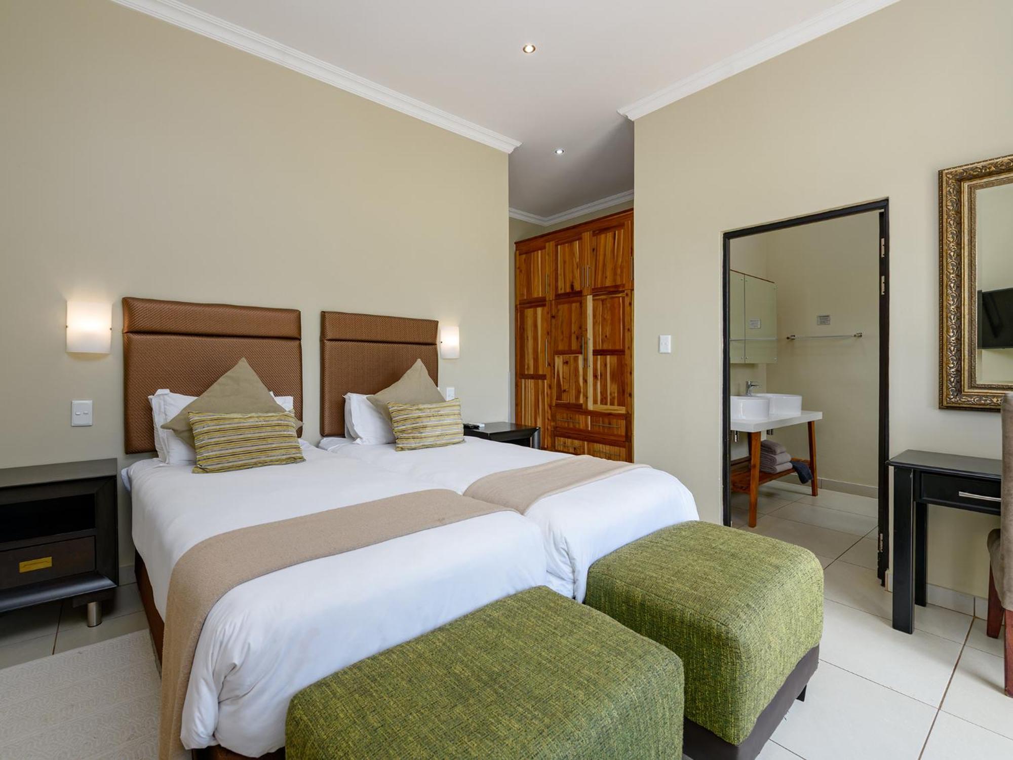 Monomotapa Village @ Legend Golf And Safari Resort Golders Green Buitenkant foto
